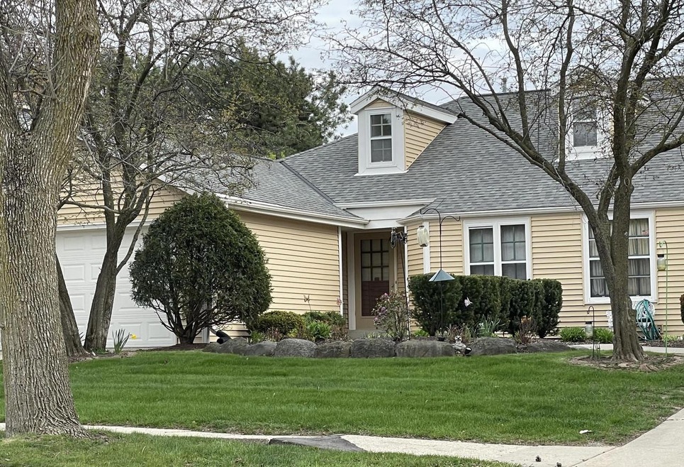 1727 Stardust Dr unit A, Waukesha, WI 53186 - photo 1