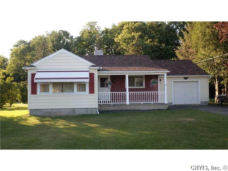 Exterior Front. WELCOME TO 689 N. PETRBORO STREET