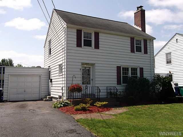 Exterior Front Freshly Landscaped Front