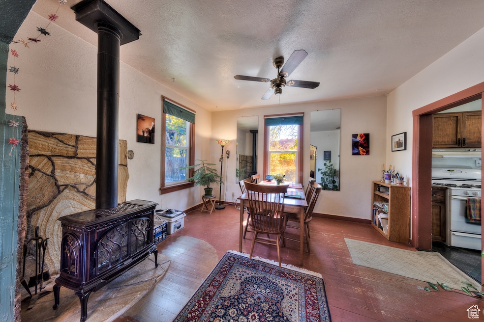 Under Contract $679,000