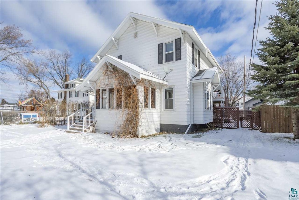 110 5th St, Cloquet, MN 55720 - photo 1