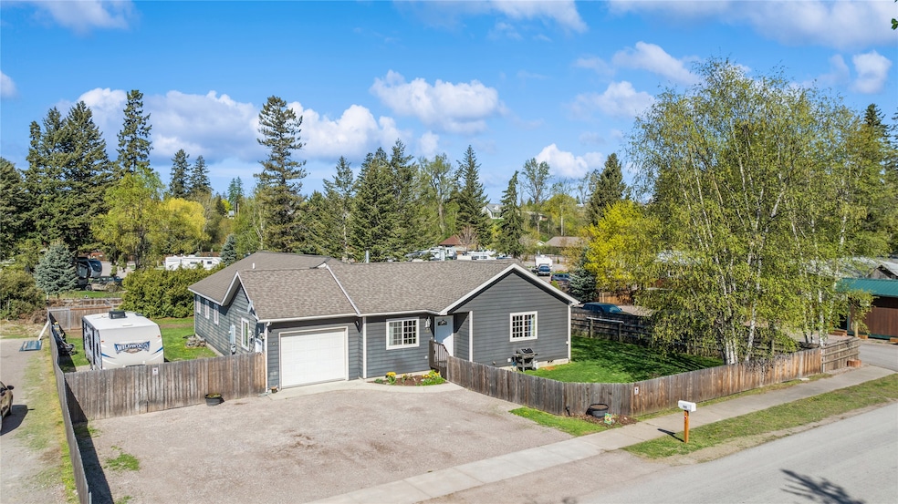 For Sale $699,000 • Co-Listing Agent