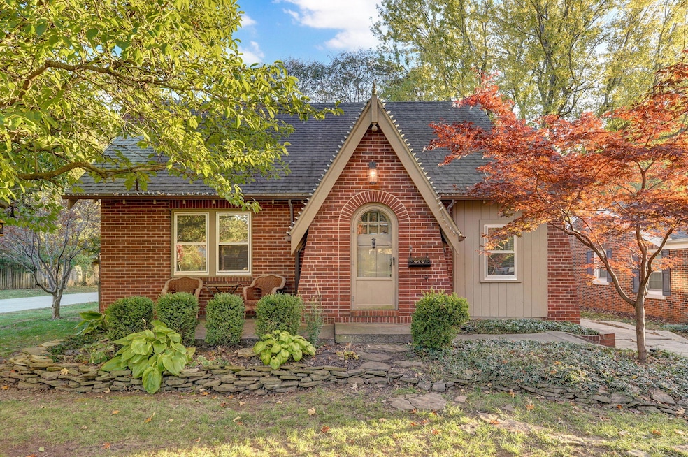 826 E Stanford St, Springfield, MO 65807 - photo 1