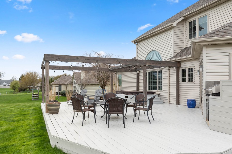 1628 Brook Ct, Ossian, IN 46777 - photo 1