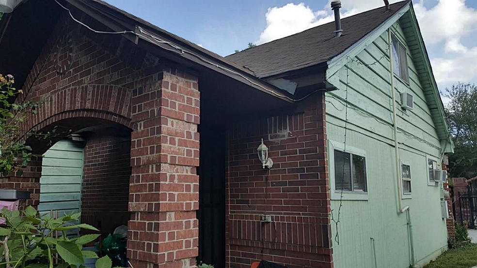 110 Westfield St, Houston, TX 77022 - photo 1