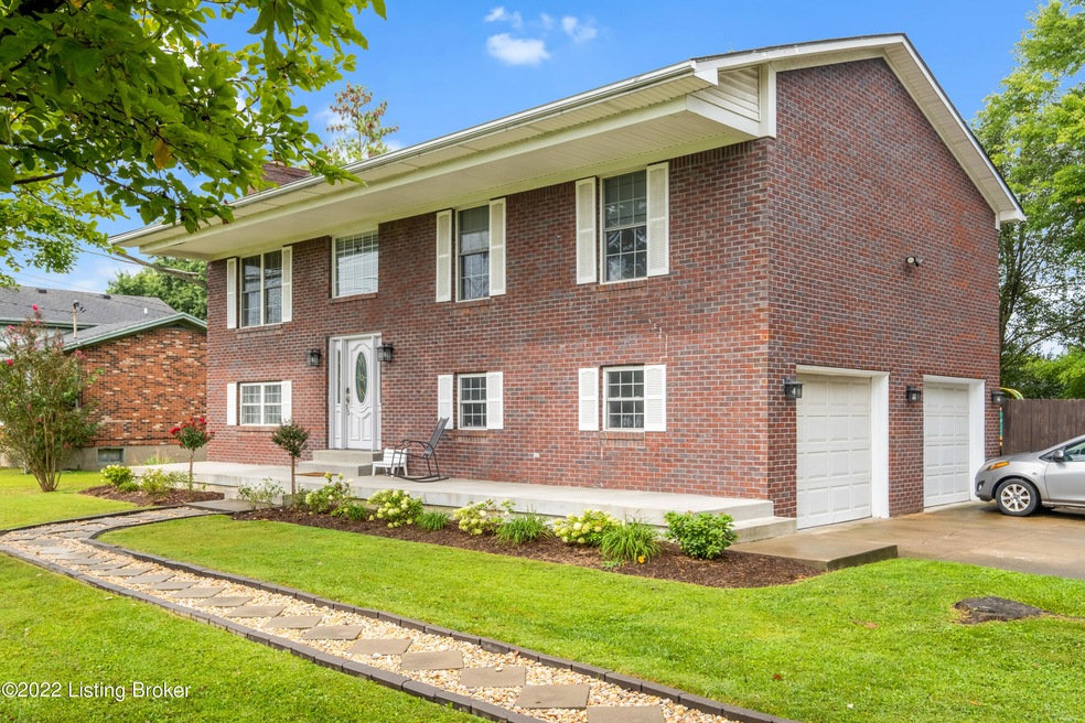 256 Duane Way, Mount Washington, KY 40047 - photo 1