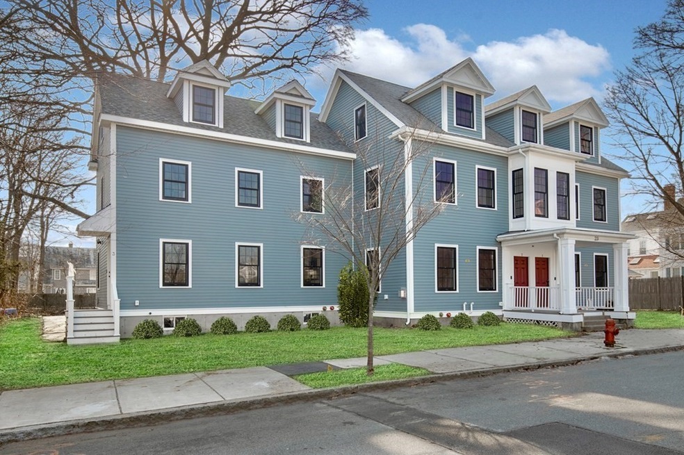 23 Washington St unit 3, Beverly, MA 01915 - photo 1