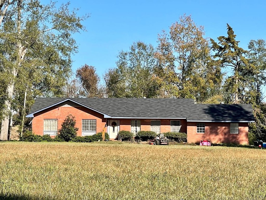 14034 Monticello St, Hazlehurst, MS 39083 - photo 1