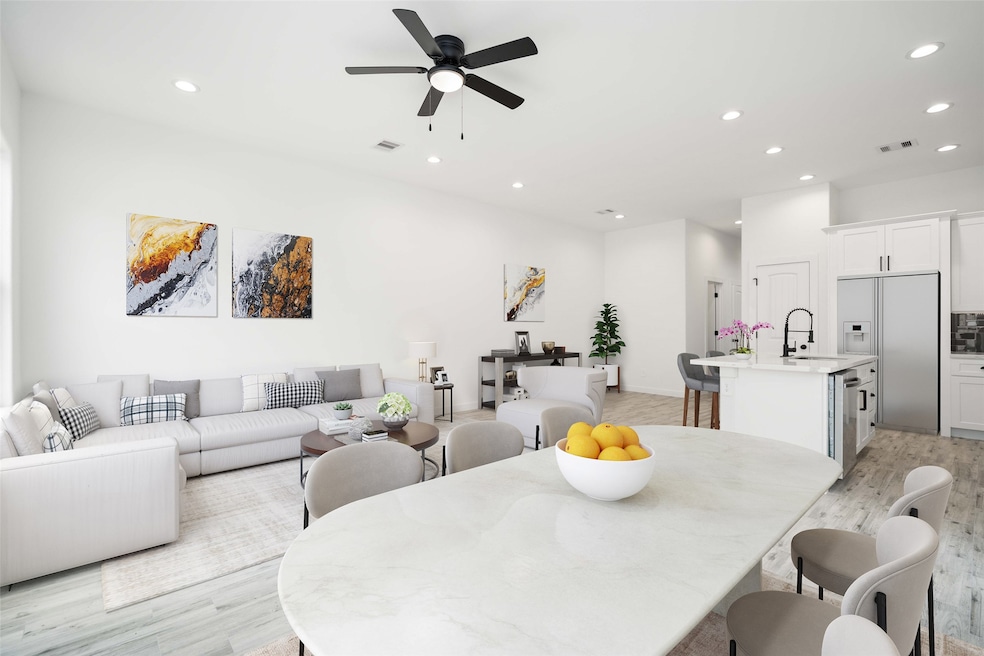 6807 Calhoun Rd, Houston, TX 77021 - photo 1