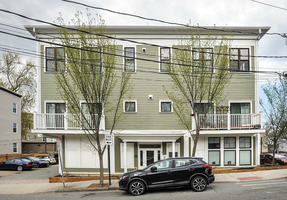 1 Richdale Ave unit 5, Somerville, MA 02145 - photo 1