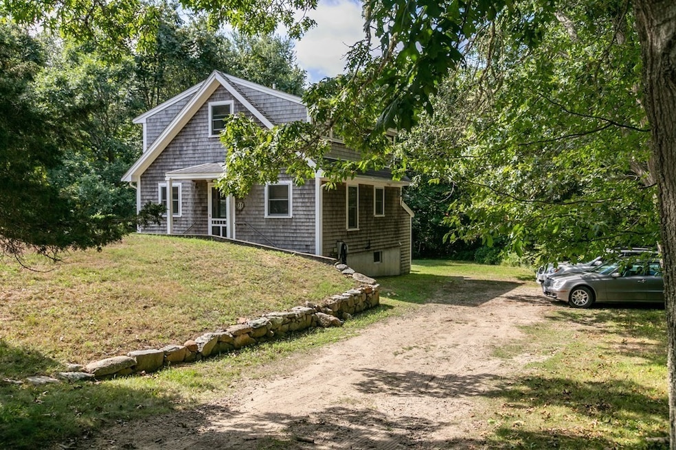 11 Hammett Ln, Chilmark, MA 02535 - photo 1