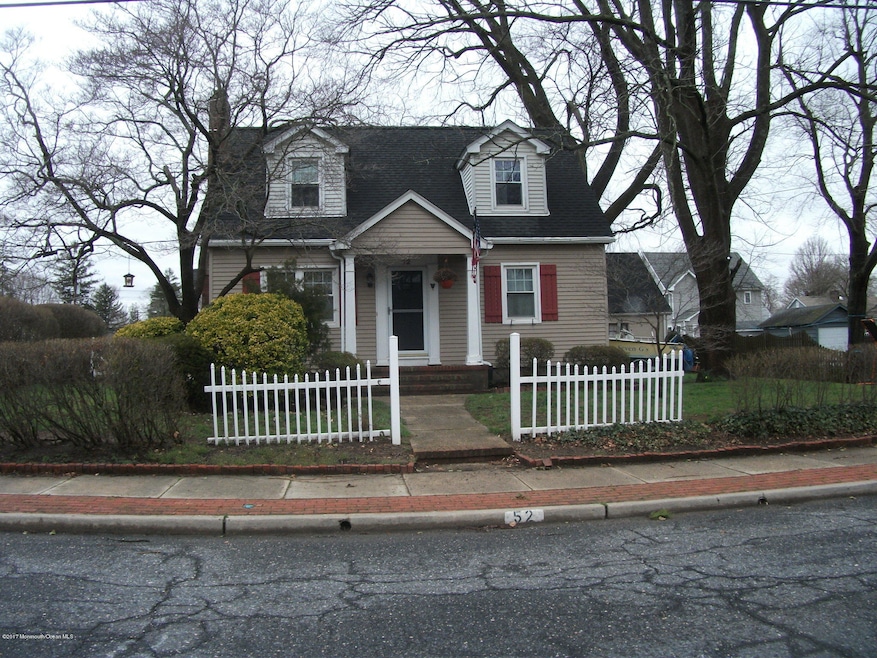 52 Carpenter St, Red Bank, NJ 07701 - photo 1