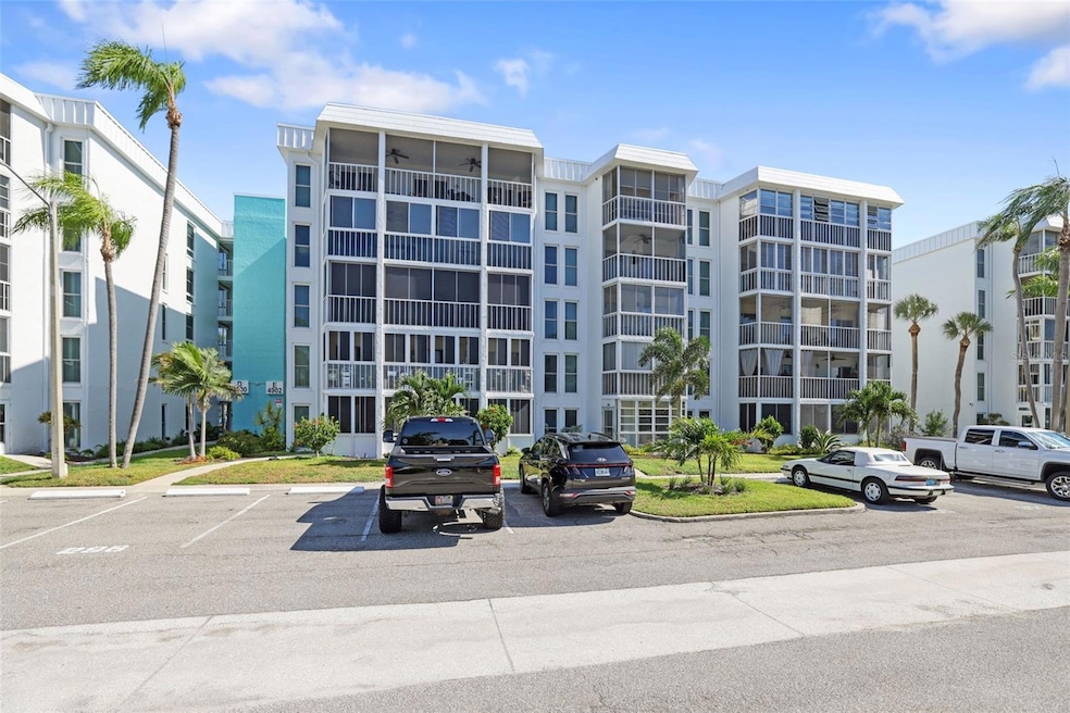 For Rent $1,900/month