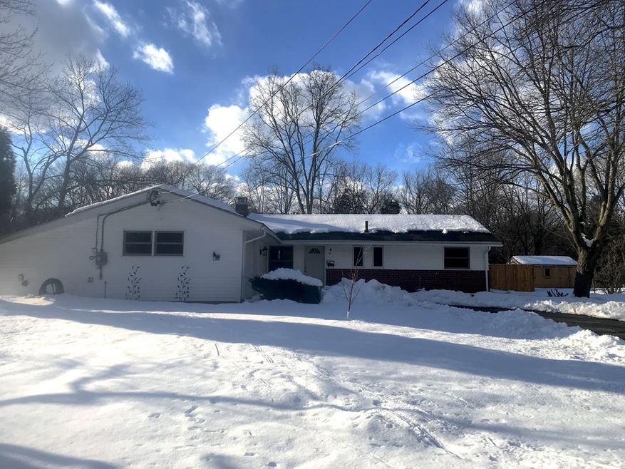 22 Ruthellen Rd, Framingham, MA 01701 - photo 1