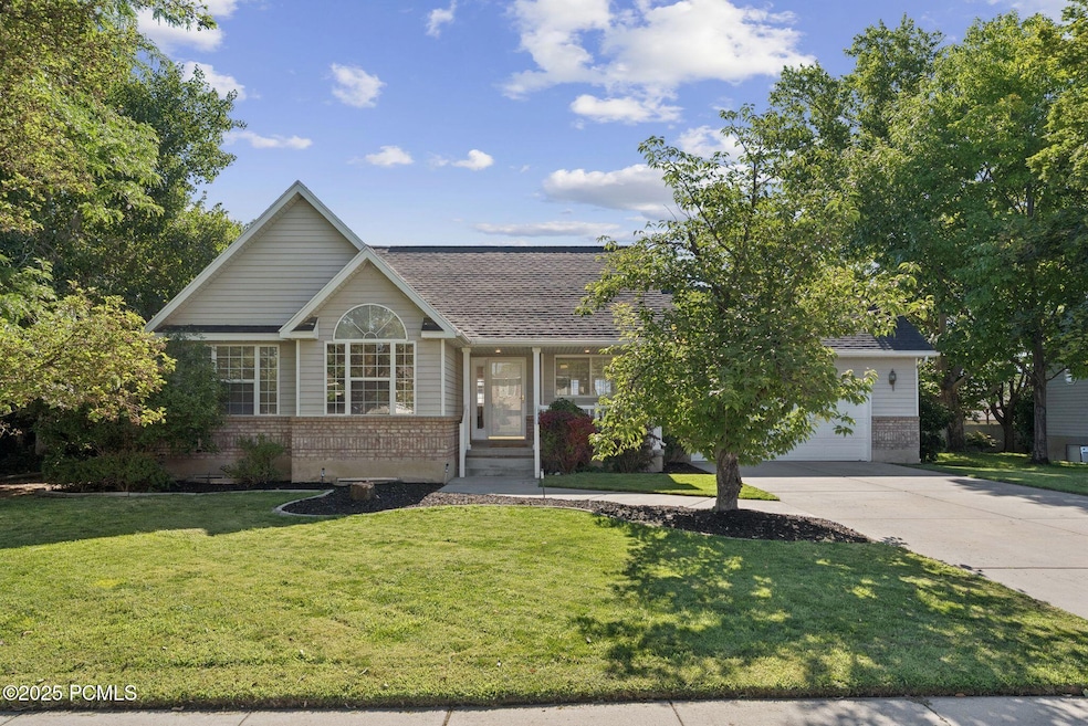 9193 Judd Ln, West Jordan, UT 84088 - photo 1