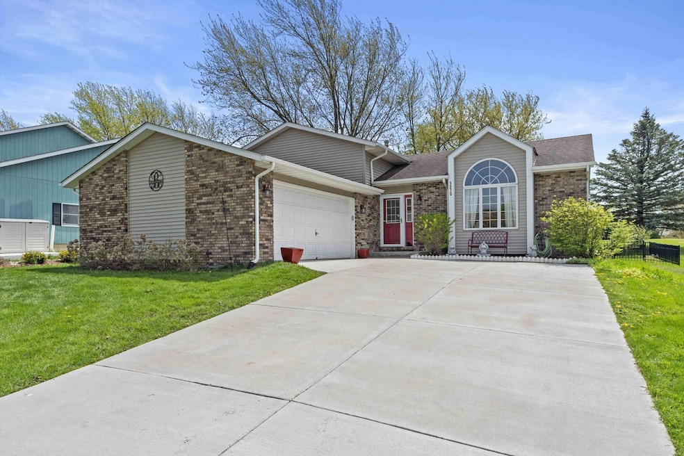 1275 Brandywine Rd, Crown Point, IN 46307 - photo 1