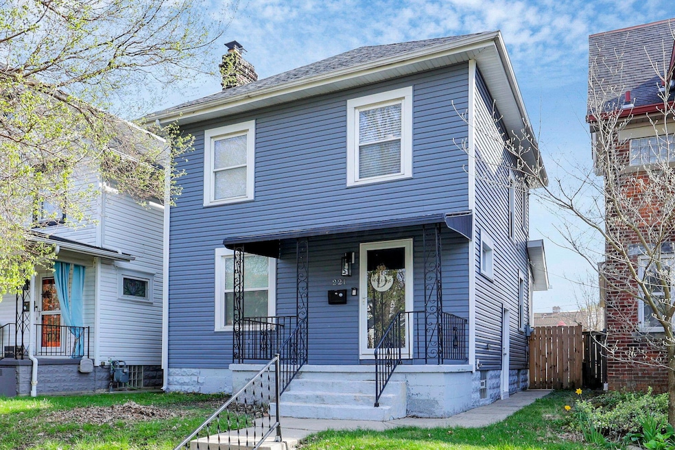 221 E Markison Ave, Columbus, OH 43207 - photo 1
