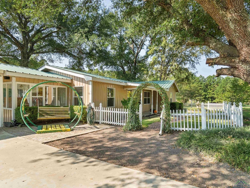 Under Contract $349,900