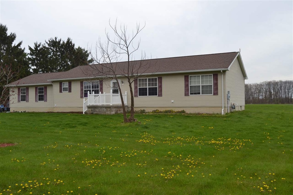 9664 Exeter Rd, Carleton, MI 48117 - photo 1