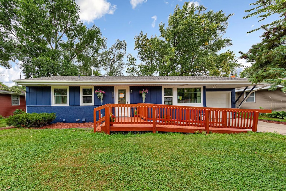 5307 Newton Ave N, Minneapolis, MN 55430 - photo 1