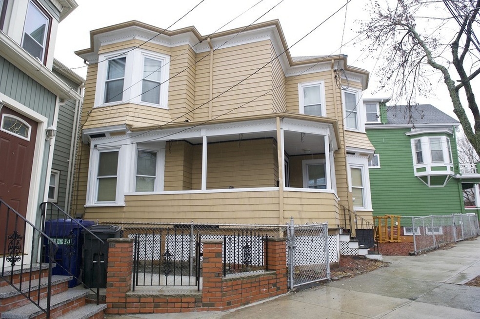 645 Broadway, Chelsea, MA 02150 - photo 1