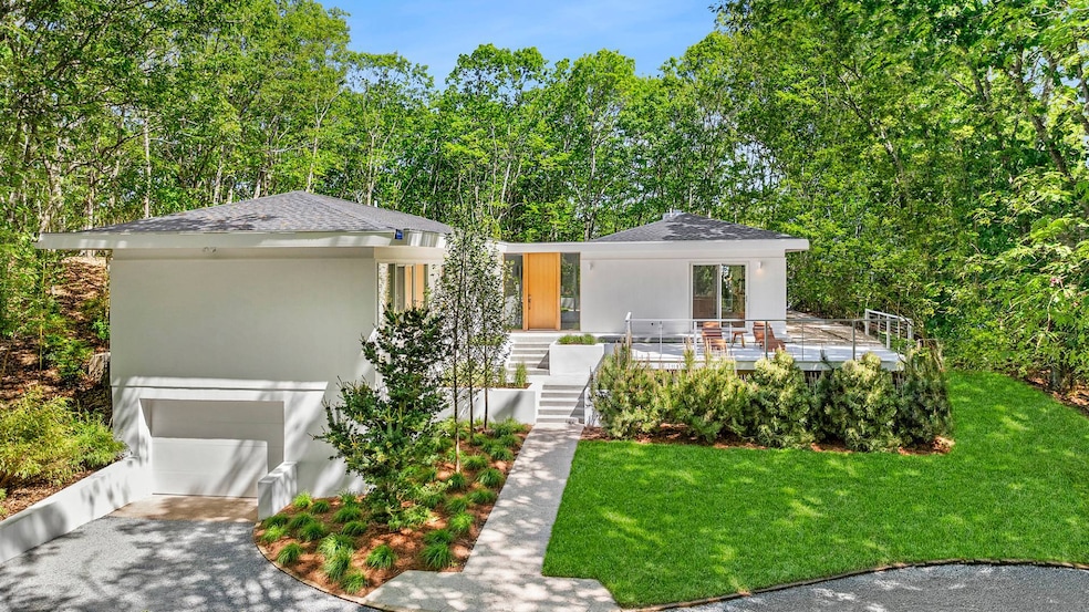 For Sale $2,995,000 • Co-Listing Agent