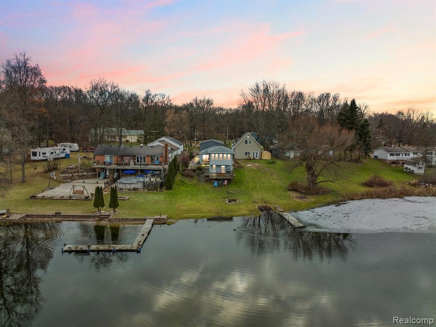 For Sale $325,000 • Co-Listing Agent