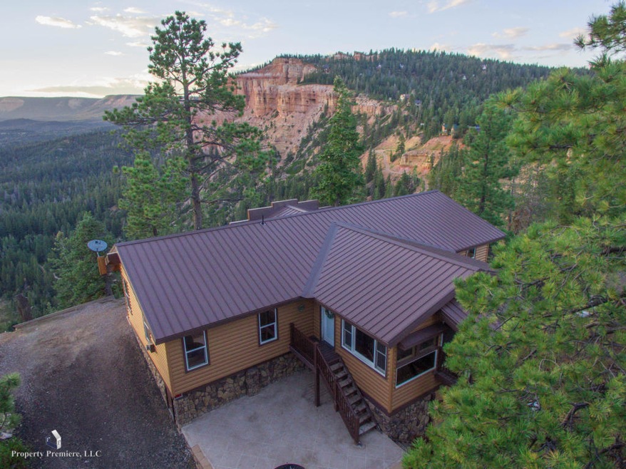 11380 W Strawberry Pt Rd, Duck Creek