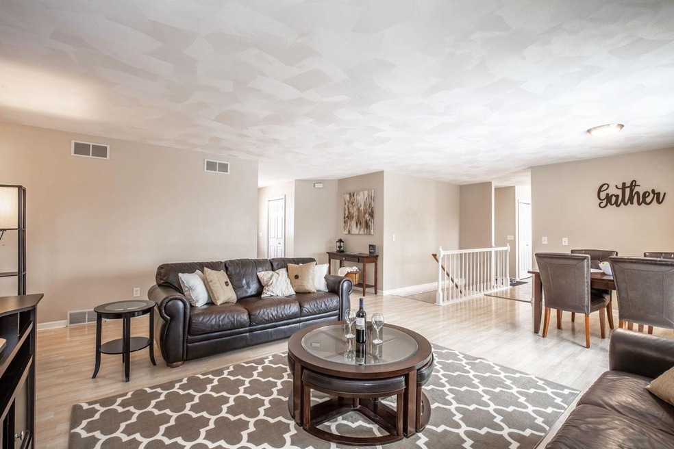 5564 Colleen Cir, Fitchburg, WI 53711 - photo 1