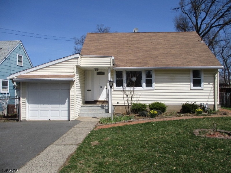 13 Coeyman Ave, Bloomfield, NJ 07003 - photo 1