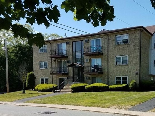 81 High St unit 30, Amesbury, MA 01913 - photo 1