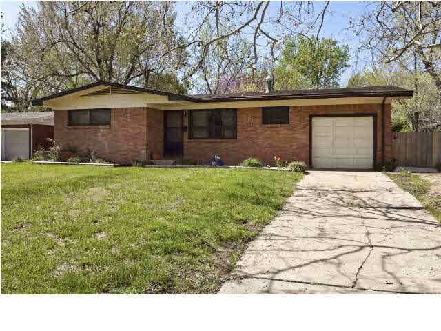 901 N. Chipper