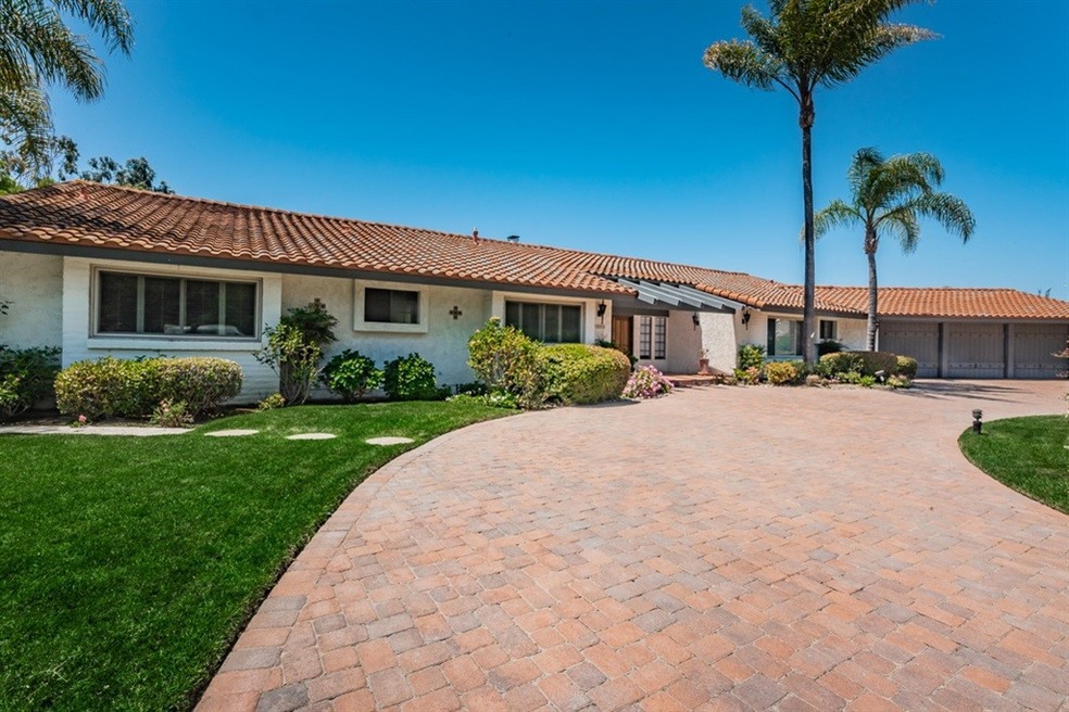 7269 Almaden Ln, Carlsbad, CA 92009 - photo 1