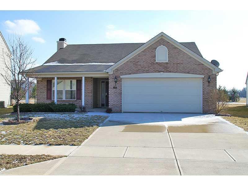 5705 Suffolk Dr, Plainfield, IN 46168 - photo 1