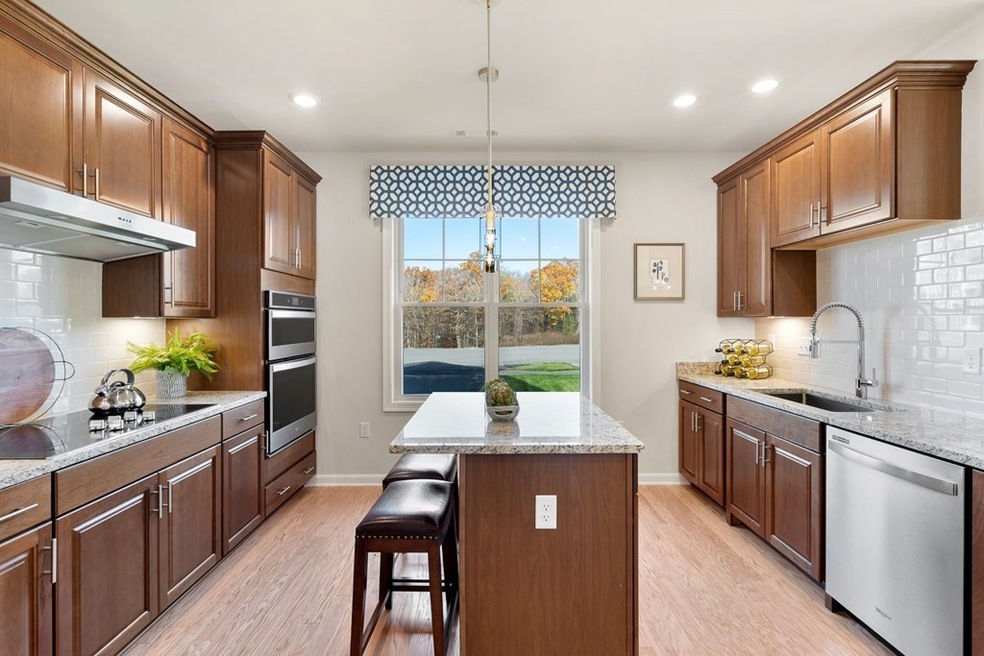 2101 Pennington Dr unit 2101, Walpole, MA 02081 - photo 1