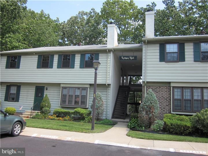 2 Lyman Hall Bldg unit 2, Blackwood, NJ 08012 - photo 1