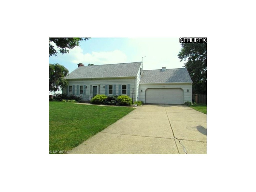 Lovely Cape Cod home awaits you!