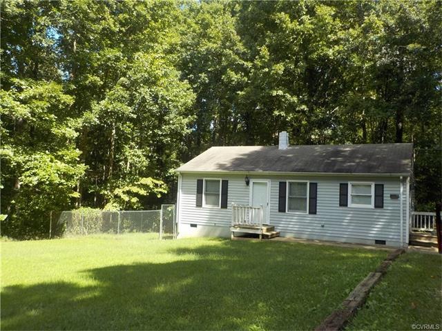 Clean and Well Maintained One Level Ranch Home! Al