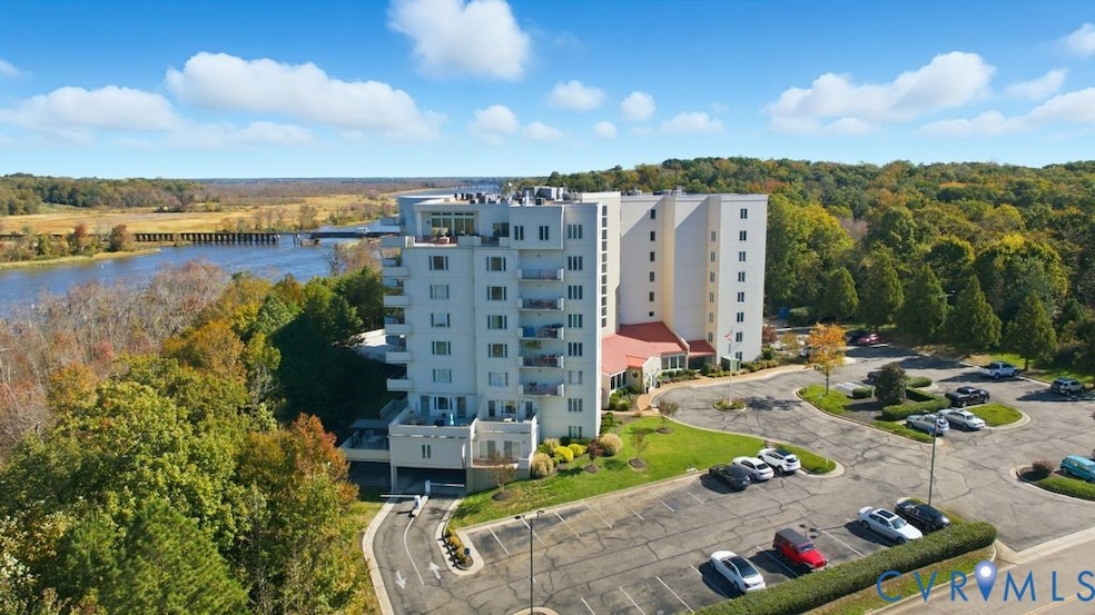 For Sale $329,000 • Co-Listing Agent