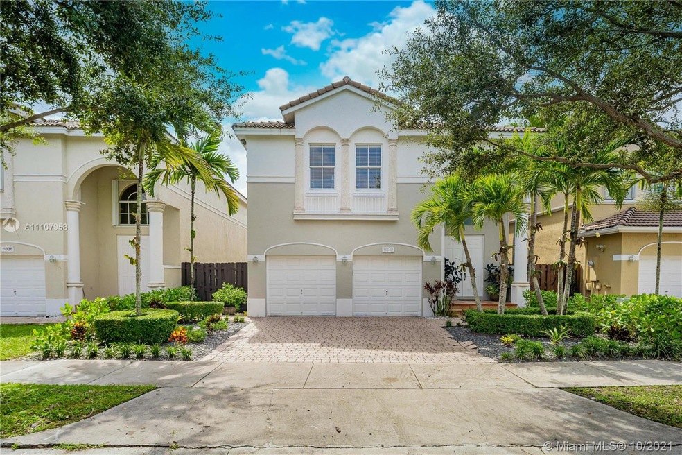 11342 NW 47th Ln, Doral, FL 33178 - photo 1