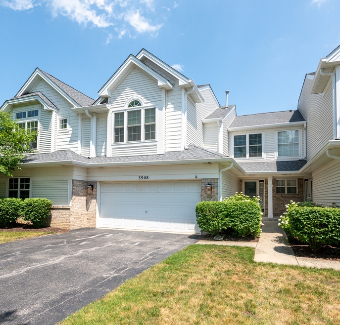 3908 Vesper Ct, Naperville, IL 60564 - photo 1