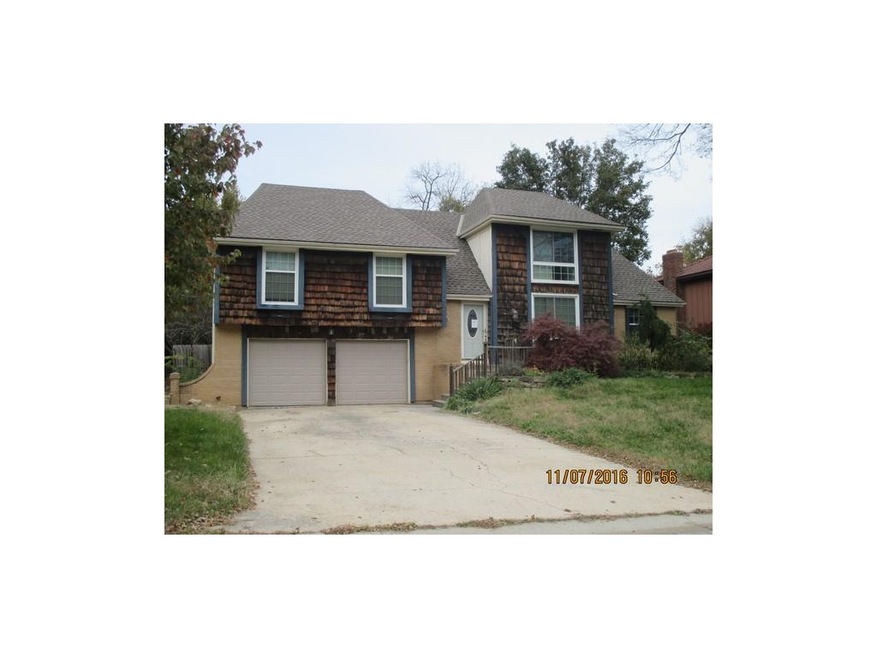 10700 W 70th Terrace, Shawnee, KS 66203 - photo 1