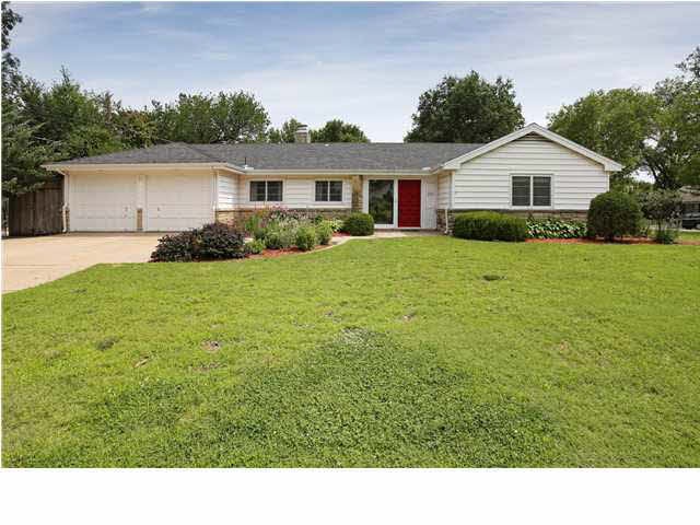 Nestled in the desirable Crown Heights division..