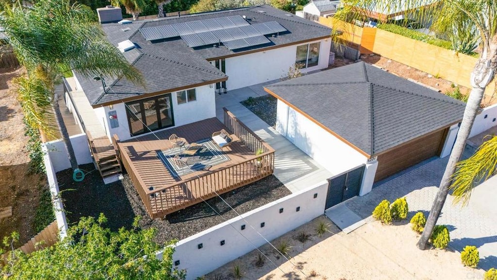 For Sale $1,350,000 • Co-Listing Agent