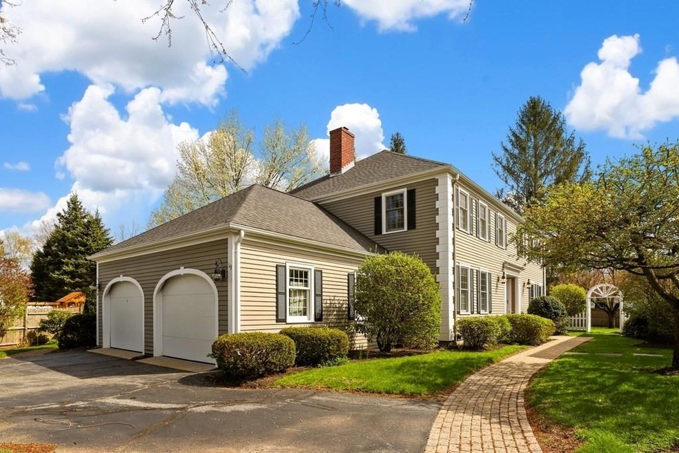 19 Prentiss Place, Medfield, MA 02052 - photo 1