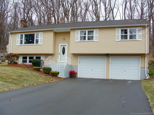 7 Riverside Dr, Vernon Rockville, CT 06066 - photo 1