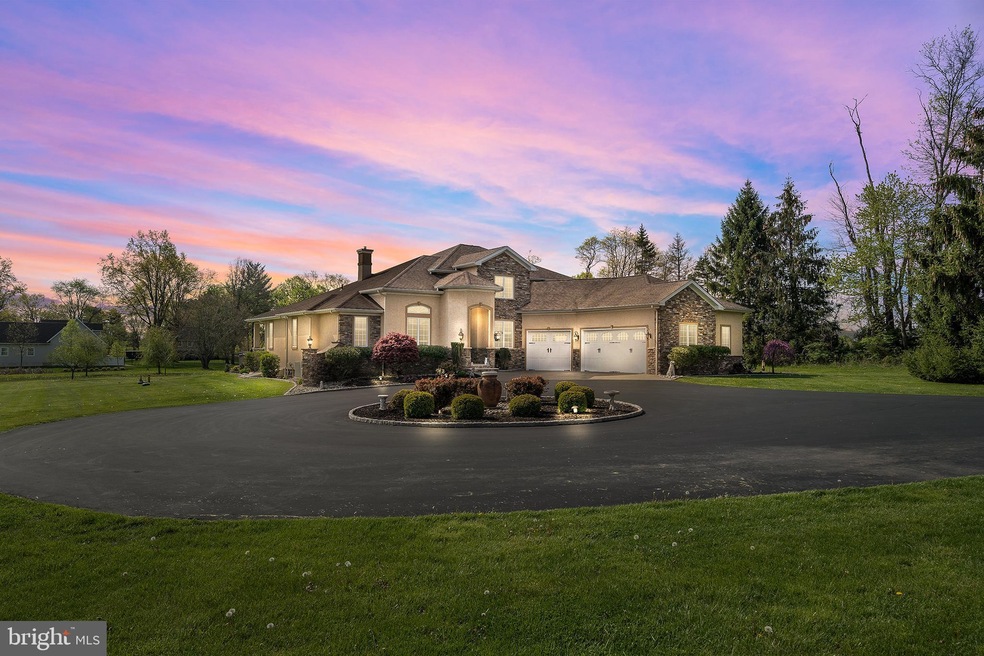 5381 Carversville Rd, Doylestown, PA 18902 - photo 1