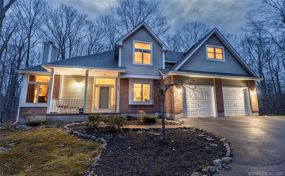 641 Peddlers Rd, Guilford, CT 06437 - photo 1