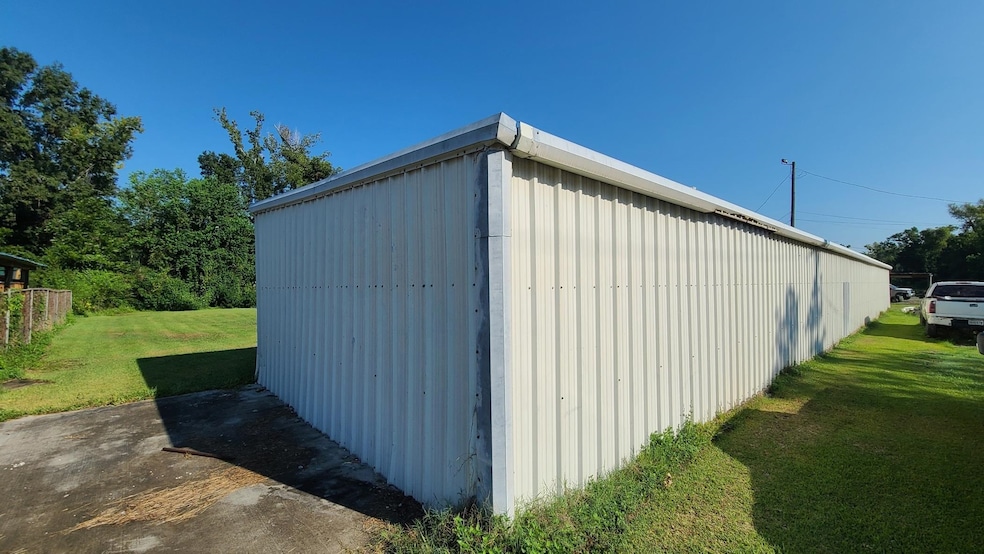 217 Saint Louis St, Houma, LA 70364 - photo 1