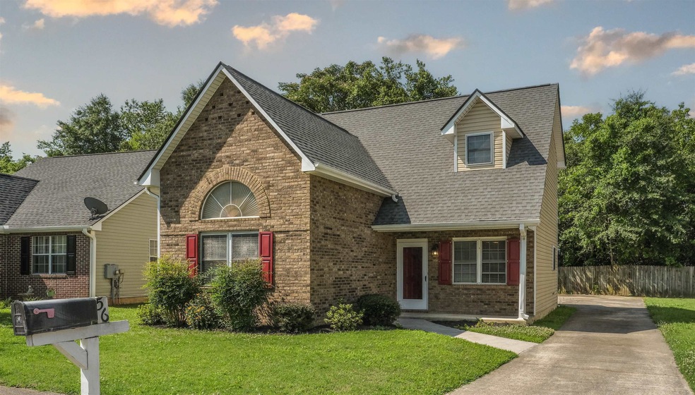 56 Pointe Dr N, Cartersville, GA 30120 - photo 1